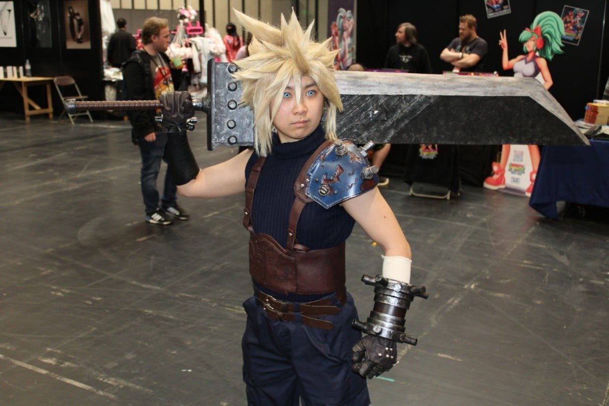 Animecon UK 2023 - Cloud Cosplayer