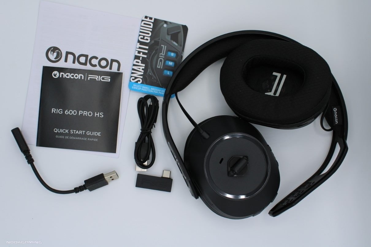 Nacon RIG 600 Pro HS - Box Contents