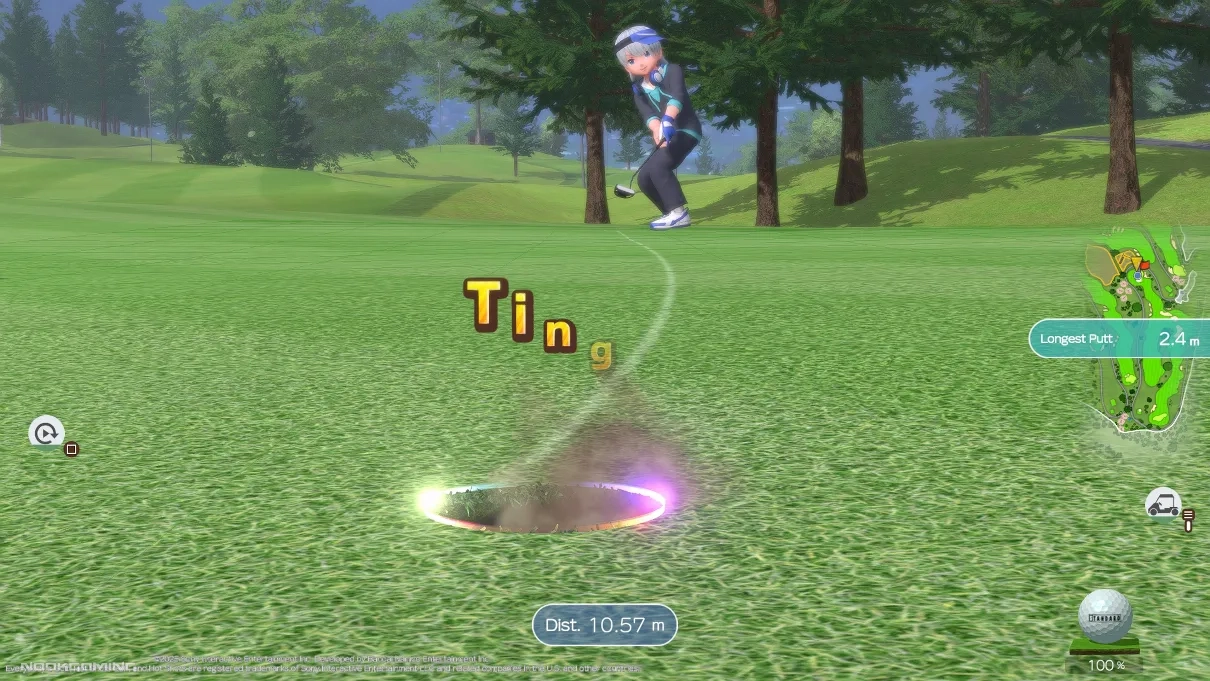 Sinking a long distance putt in Everybody's Golf Hot Shots