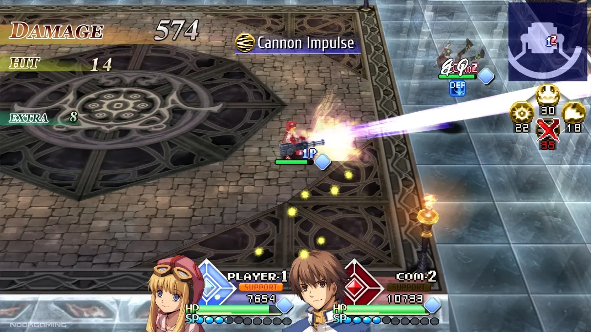 Tita (Sky) zoning away Lloyd with a ranged skill